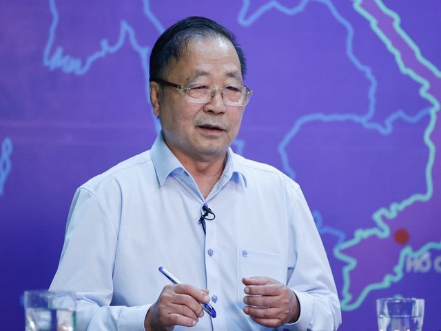 Chuyên gia Nguyễn Tiến Thỏa trình bày ý kiến tại cuộc Tọa đàm. (Ảnh: VGP)