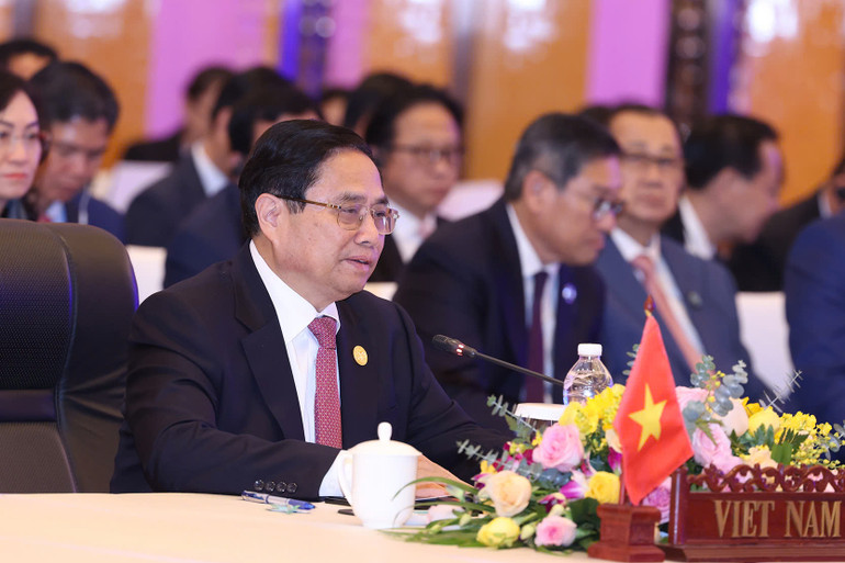 Thủ tướng Phạm Minh Chính phát biểu ý kiến tại Hội nghị Cấp cao ACMECS 10 (Ảnh: Dương Giang/TTXVN).