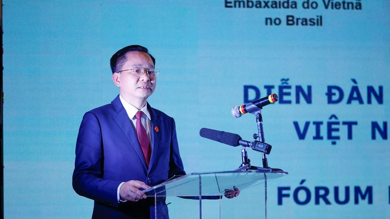 Phó Tổng Giám đốc Tập đoàn Hóa chất Việt Nam (Vinachem) Nguyễn Hữu Tú phát biểu. (Ảnh: Nhật Bắc/VGP)