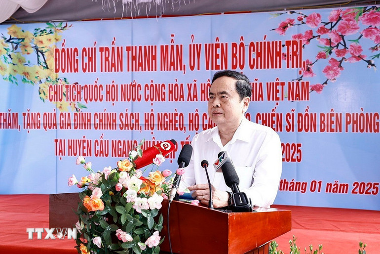 Chủ tịch Quốc hội Trần Thanh Mẫn phát biểu trong chuyến thăm.