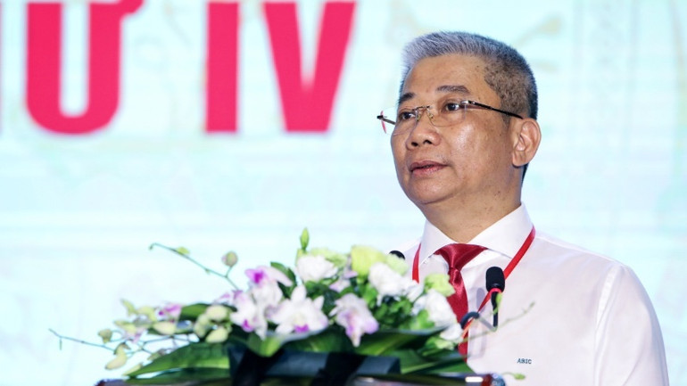 Đồng chí Nguyễn Tiến Hải, Bí thư Đảng ủy, Chủ tịch HĐQT Bảo hiểm Agribank phát biểu khai mạc Đại hội.