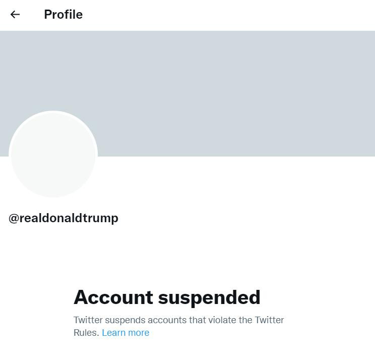 Tài khoản của ông Trump bị đình chỉ vì vi phạm quy định của Twitter. (Ảnh chụp màn hình tài khoản Twitter của ông Trump ngày 1/11)