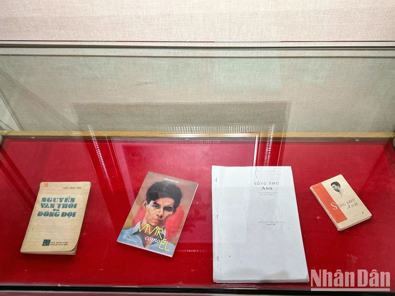 Bản thảo một số tác phẩm của nhà báo Thái Duy được trưng bày tại Bảo tàng Báo chí Việt Nam. Bản thảo một số tác phẩm của nhà báo Thái Duy được trưng bày tại Bảo tàng Báo chí Việt Nam.