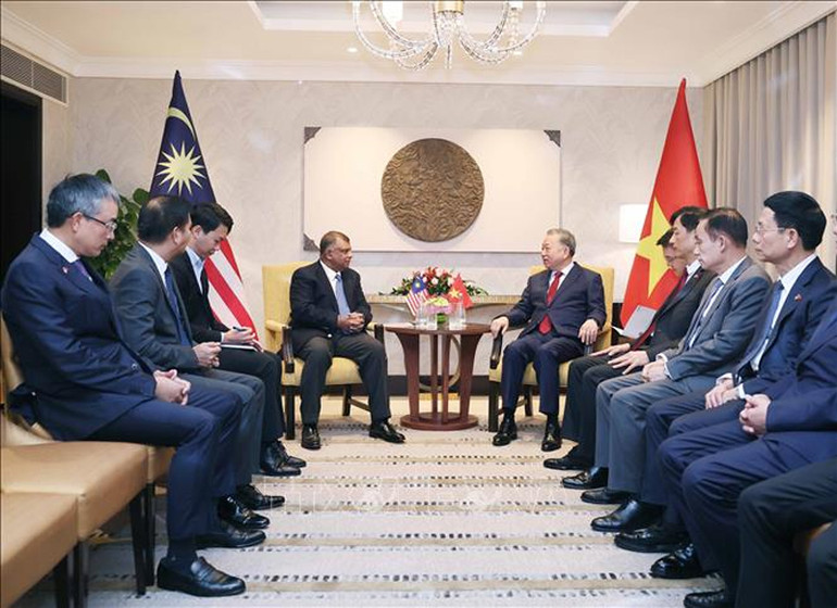 Tổng Bí thư Tô Lâm tiếp Tổng Giám đốc điều hành Tập đoàn Capital A Tony Femandes. Ảnh: TTXVN