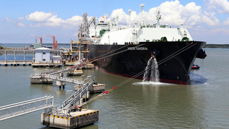 PV GAS nhập thành công chuyến tàu LNG thứ 3 để chuẩn bị cho phát điện. PV GAS nhập thành công chuyến tàu LNG thứ 3 để chuẩn bị cho phát điện.