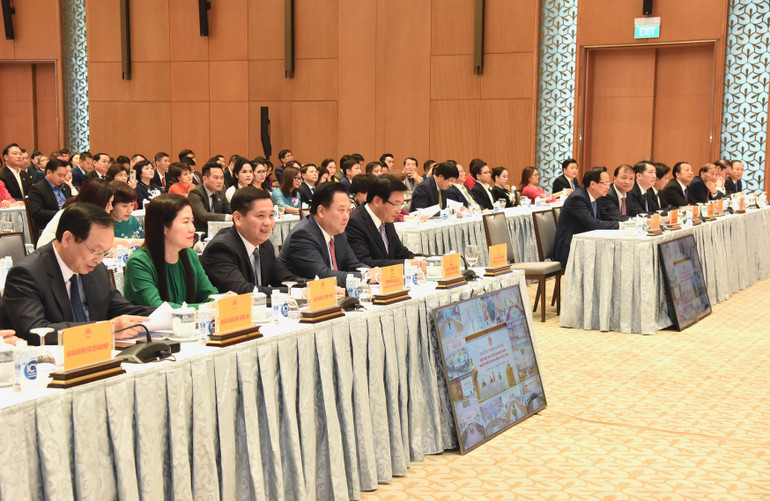 Các đại biểu tham dự hội nghị. Các đại biểu tham dự hội nghị.