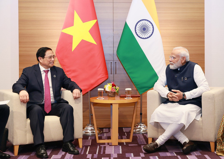 Thủ tướng Phạm Minh Chính gặp Thủ tướng Ấn Độ Narenda Modi. (Ảnh: Dương Giang)