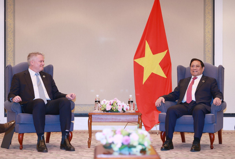 Thủ tướng tiếp ông Mathias Cormann, Tổng Thư ký Tổ chức Hợp tác và Phát triển kinh tế (OECD). (Ảnh: Dương Giang)
