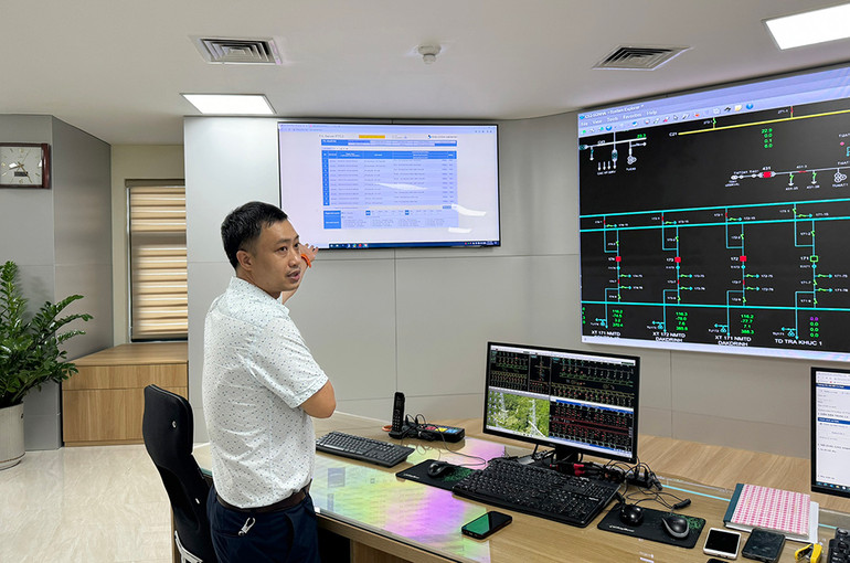 Trung tâm giám sát, điều hành hoạt động các trạm biến áp không người trực ở Công ty Truyền tải điện 2.