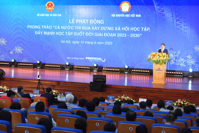 Quang cảnh lễ phát động. (Ảnh: Trần Hải)