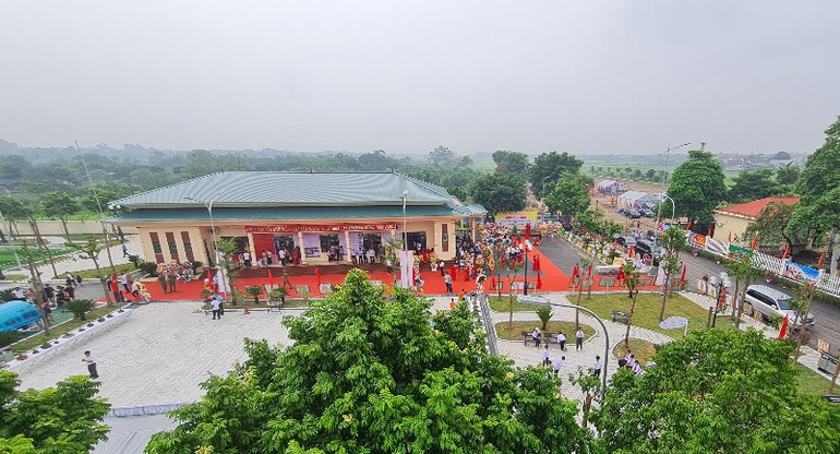 Khuôn viên Khu văn hóa thể thao của Làng văn hóa kiểu mẫu Bàn Mạch.