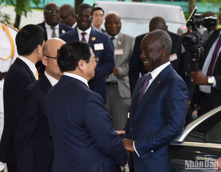 Thủ tướng Phạm Minh Chính tiếp Chủ tịch Quốc hội Bờ Biển Ngà Adama Bictogo thăm chính thức Việt Nam.