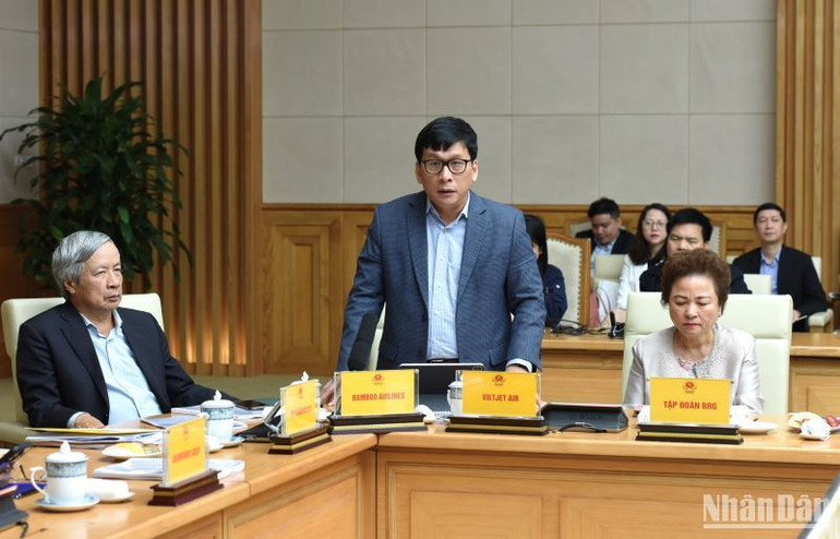 Đại diện Vietjet phát biểu.