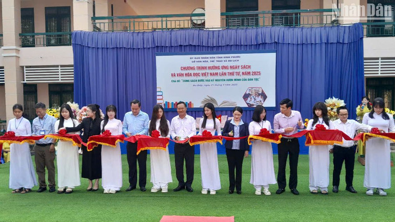 Bình Phước phát động chương trình Ngày Sách và Văn hóa đọc Việt Nam lần thứ tư.