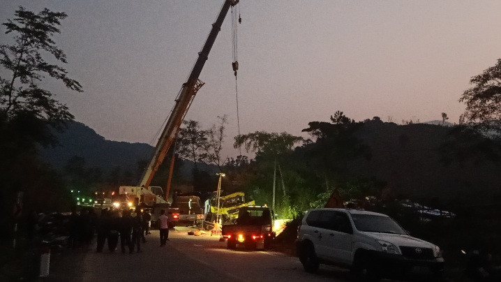 Vụ tai nạn đã gây ra tình trạng ùn tắc kéo dài khoảng 2 giờ.