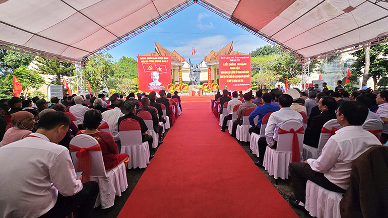 Quang cảnh buổi lễ.