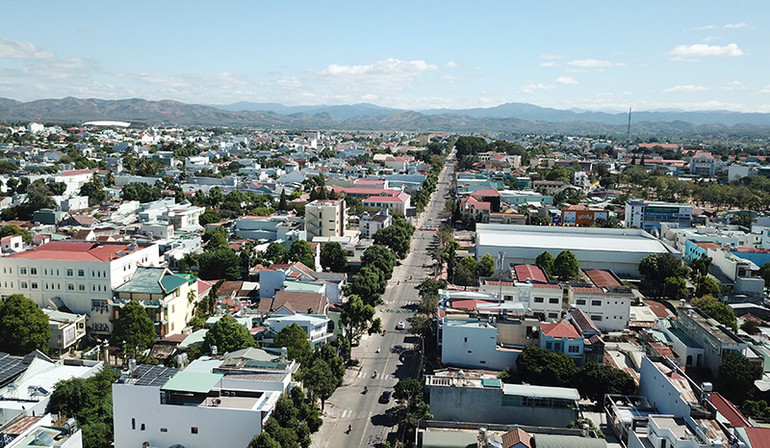 Kon Tum: Biên giới “tuy xa mà gần” ảnh 1