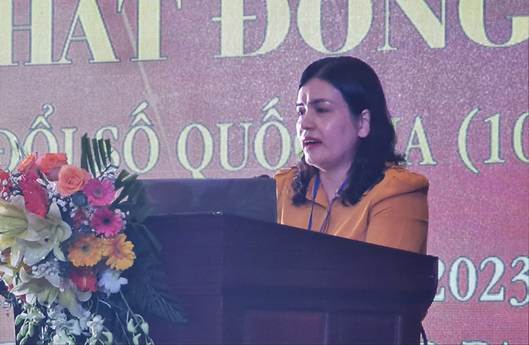 Phó Chủ tịch tỉnh Kon Tum phát biểu tại buổi lễ.