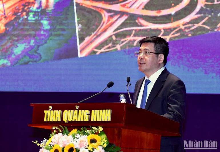 Bộ trưởng Công thương Nguyễn Hồng Diên phát biểu.