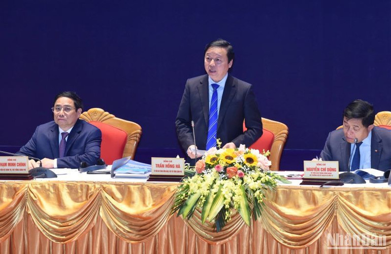 Phó Thủ tướng Trần Hồng Hà phát biểu.