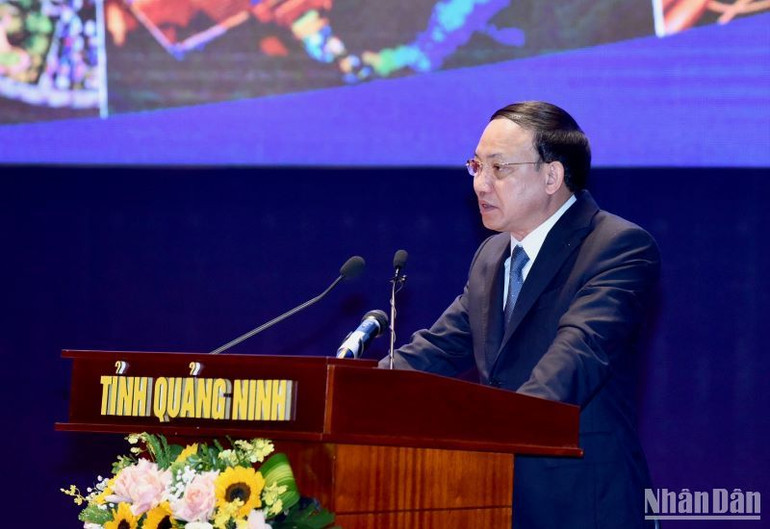 Bí thư Tỉnh ủy Quảng Ninh Nguyễn Xuân Ký phát biểu.