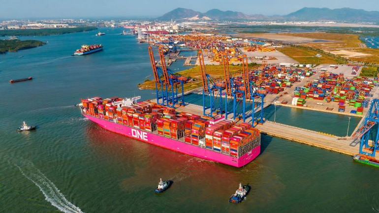 Cụm cảng Cái Mép-Thị Vải nhìn từ trên cao.