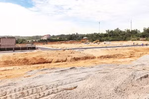 Tái định cư đi trước một bước là giải pháp tỉnh Quảng Ngãi tháo "nút thắt" mặt bằng các dự án.