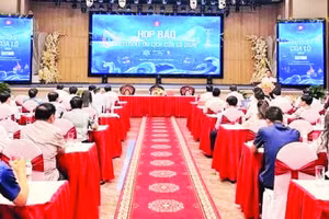 Quang cảnh buổi họp báo (Ảnh ĐP).