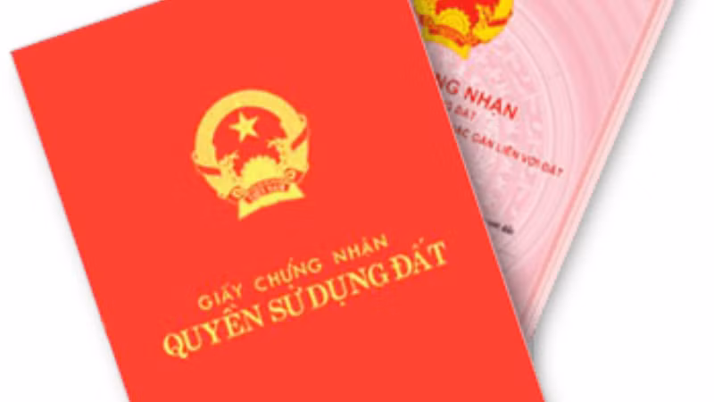 Chủ tịch Ủy ban nhân dân cấp xã có thẩm quyền cấp Giấy chứng nhận quyền sử dụng đất (Sổ đỏ) lần đầu cho người dân từ ngày 1/7/2025.