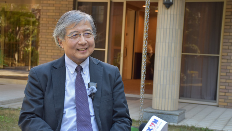 Giáo sư Toshiro Nishizawa (Đại học Tokyo). (Ảnh: TTXVN)
