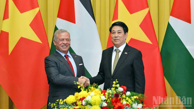 Chủ tịch nước Lương Cường hội đàm với Quốc vương Jordan Abdullah II Ibn Al-Hussein.