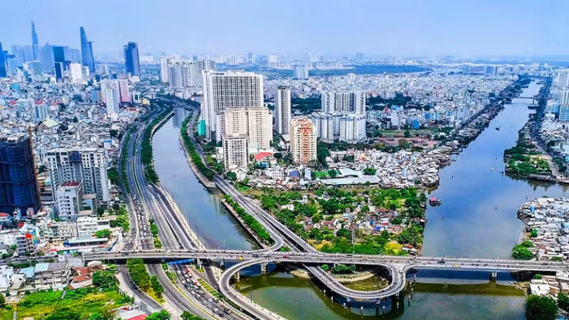 Hệ thống sông Sài Gòn chảy quanh Thành phố Hồ Chí Minh.