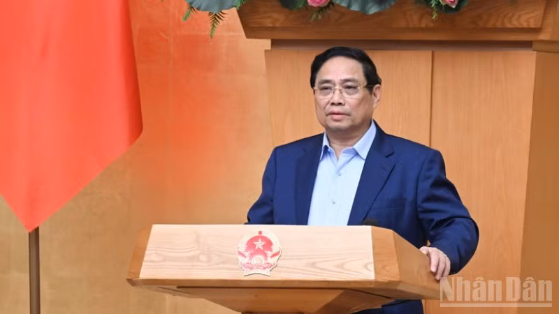 Thủ tướng Chính phủ Phạm Minh Chính phát biểu ý kiến tại Phiên họp Chính phủ thường kỳ tháng 9 và Hội nghị trực tuyến Chính phủ với các địa phương. (Ảnh: TRẦN HẢI) 