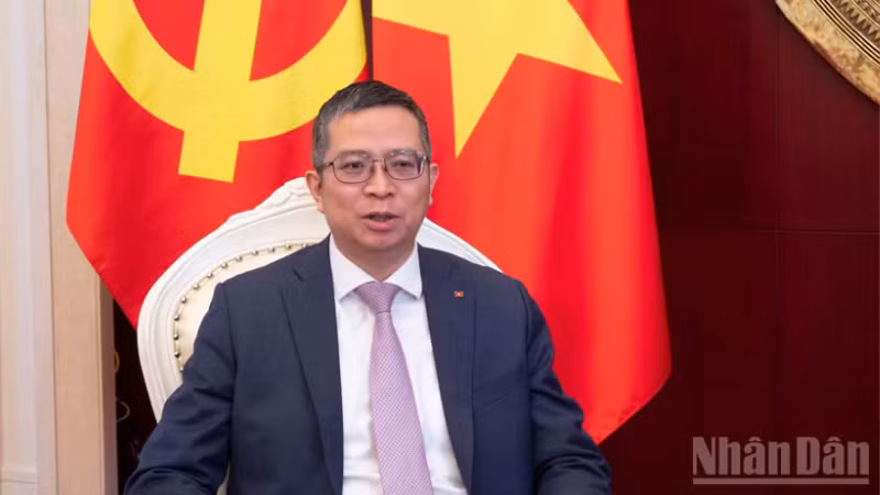 Đại sứ Phạm Thanh Bình trả lời phỏng vấn Báo Nhân Dân về chuyến thăm cấp Nhà nước sắp tới đến Trung Quốc của Tổng Bí thư, Chủ tịch nước Tô Lâm.