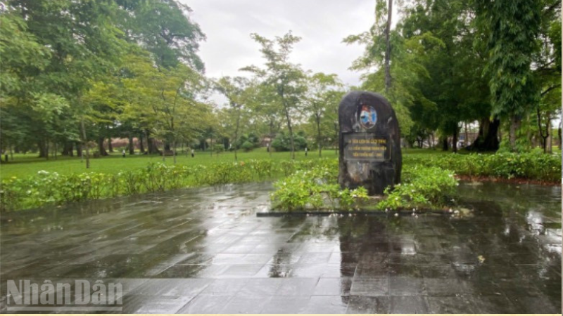 Địa điểm Trường Thanh niên Tiền tuyến Huế 1945, tại địa chỉ 63 đường Lê Duẩn, phường Phú Xuân, thành phố Huế đã được công nhận di tích cấp Tỉnh (nay gọi là cấp Thành phố).