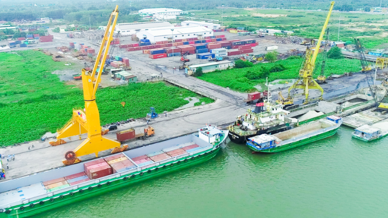 Một góc cảng Cái Cui-Cần Thơ.