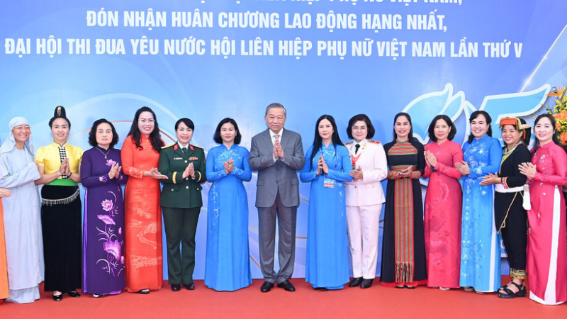 Tổng Bí thư Tô Lâm và các đại biểu tại lễ kỷ niệm. (Ảnh: ĐĂNG KHOA)