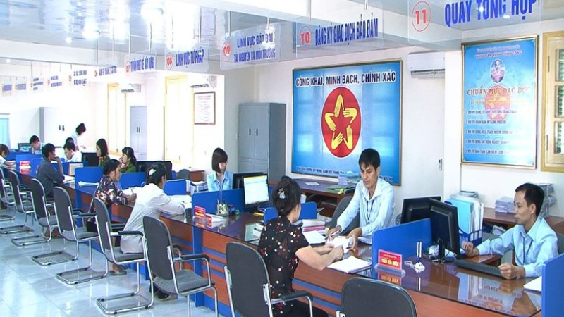 Kiểm soát chặt chẽ, tập trung cắt giảm, đơn giản hóa thủ tục hành chính, điều kiện kinh doanh và thực hiện thủ tục hành chính không phụ thuộc vào địa giới hành chính.
