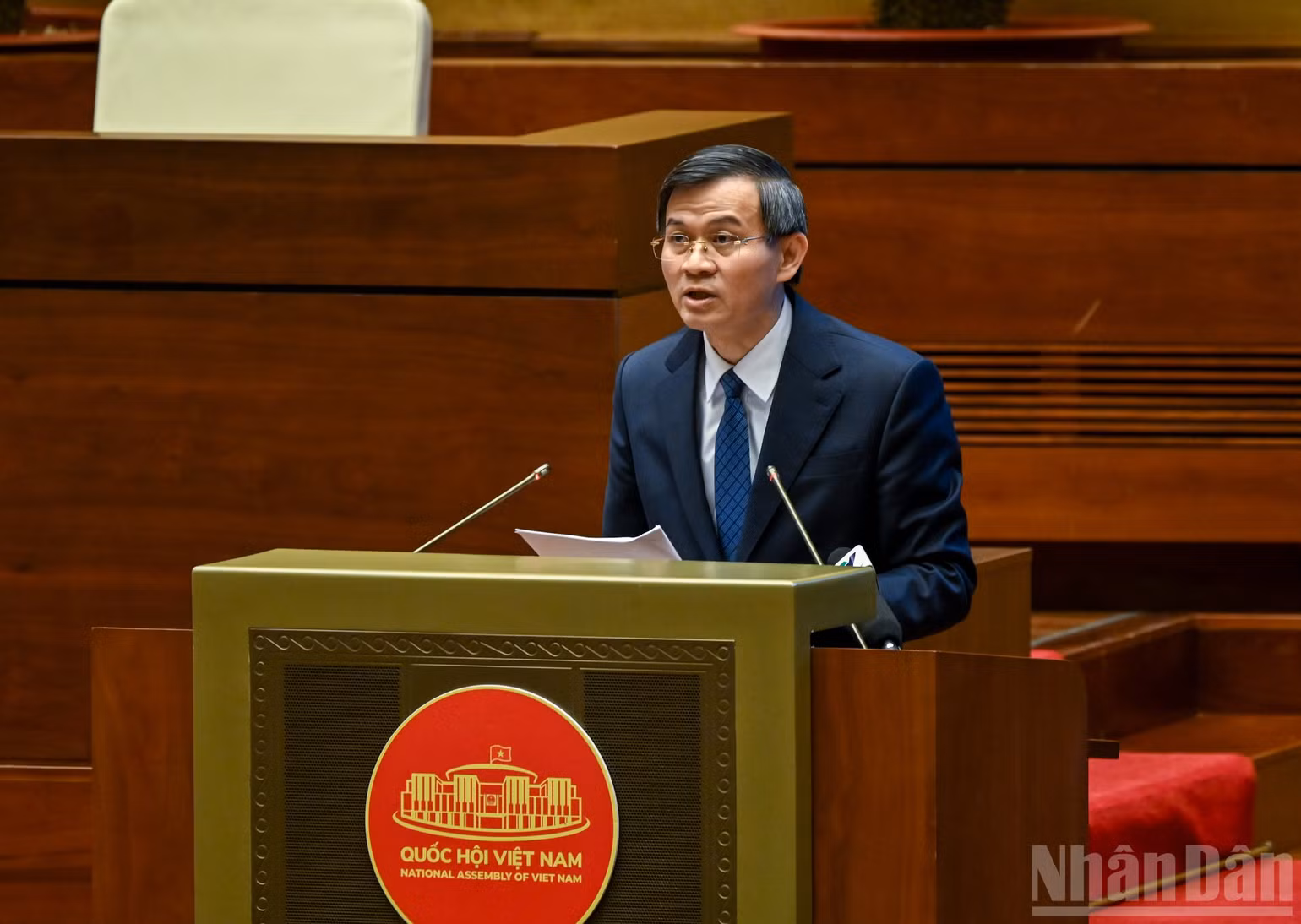 ndo_br_anh-chieu-huan.jpg