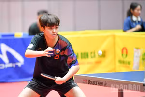 [Ảnh] Những màn so tài nghẹt thở ở bán kết Giải bóng bàn Báo Nhân Dân
