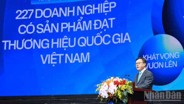 Thương hiệu quốc gia: Đổi mới sáng tạo trở thành yêu cầu trọng tâm. (Ảnh: MINH DUY)