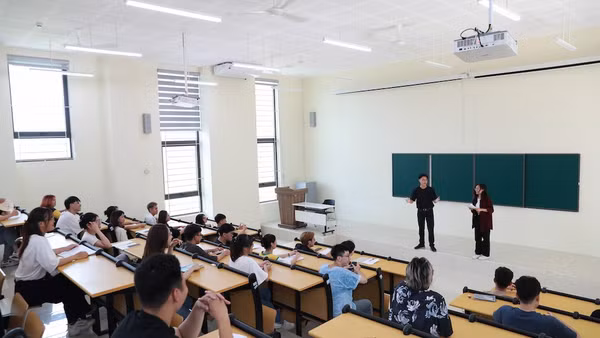 Học tập tại giảng đường Đại học Quốc gia Hà Nội. (Ảnh: VNU)