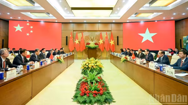 Ảnh tư liệu: Quang cảnh hội đàm giữa Chủ tịch Quốc hội Trần Thanh Mẫn và Ủy viên trưởng Nhân đại toàn quốc Trung Quốc Triệu Lạc Tế, tại Hà Nội, ngày 31/8/2025. (Ảnh: DUY LINH)