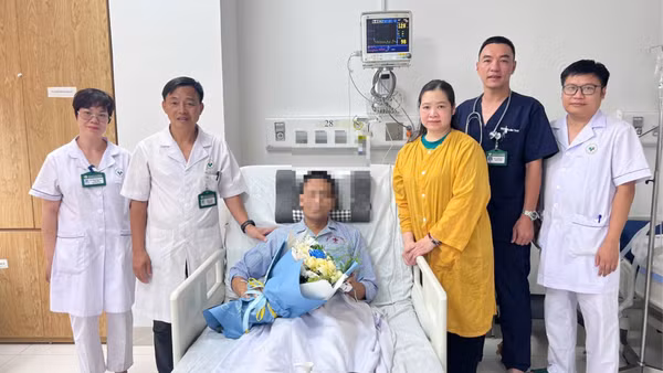 Bệnh nhân bình phục sức khỏe và được ra viện sáng 19/8.