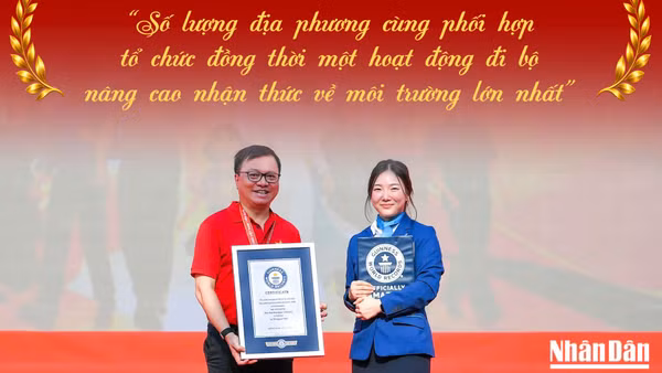 [Infographic] Những con số ấn tượng trong chương trình đi bộ "Cùng Việt Nam tiến bước" năm 2026