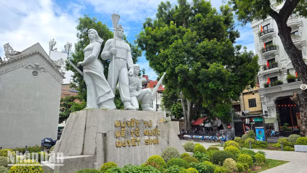 Những công trình mang dấu ấn "Quyết tử để Tổ quốc quyết sinh" trong lòng Thủ đô Hà Nội