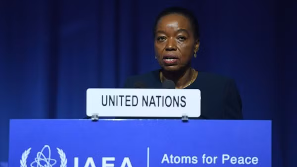 Bà Monica Juma, Giám đốc Văn phòng Liên hợp quốc tại Vienna, phát biểu tại Hội nghị toàn thể lần thứ 70 của IAEA ở Vienna, Áo, ngày 14/9/2026. (Ảnh: Tân Hoa Xã)