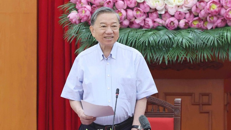 Tổng Bí thư Tô Lâm phát biểu tại buổi làm việc. (Ảnh: Thống Nhất/TTXVN) 303b9d75beb537eb6ea49-6111.jpg