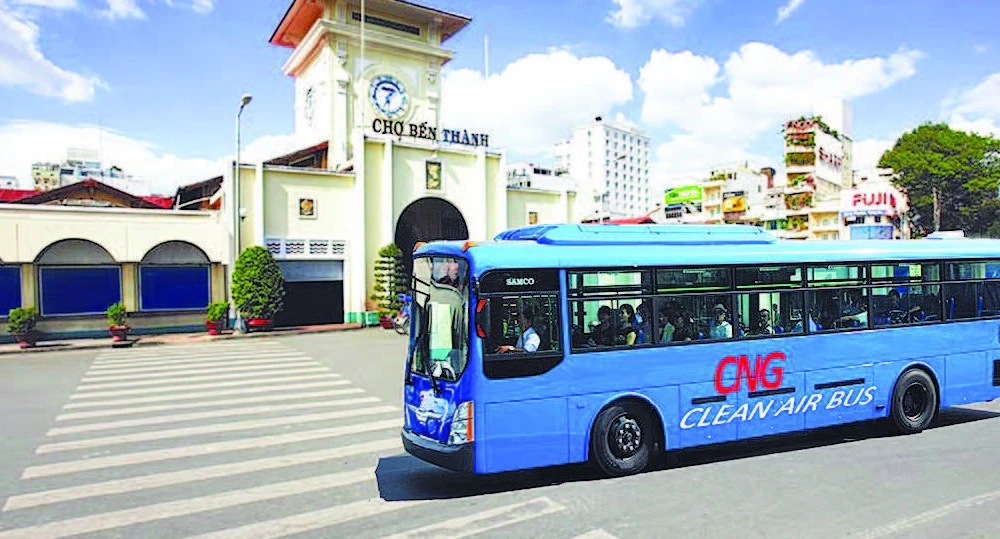 Xe buýt chạy bằng khí CNG.