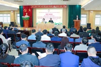 Quang cảnh hội nghị hiệp thương lần thứ ba.